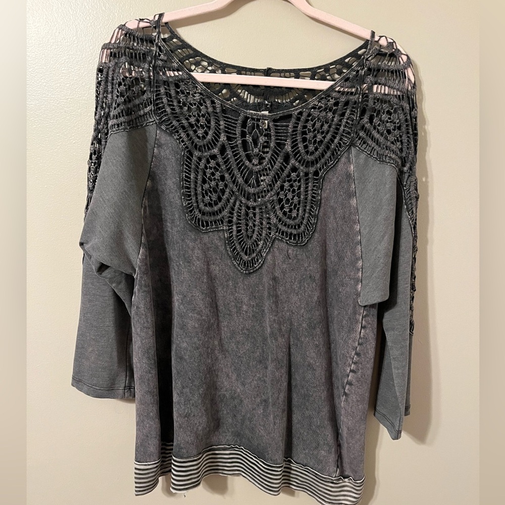 Gimmicks sweatshirt
